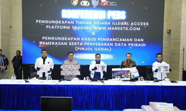 Bahaya Scam Pinjol Mengancam Menyebarkan Data Pribadi Kamu