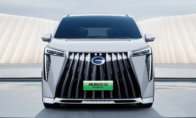 Denza D9: Standar Baru Mobil MPV Listrik Premium Di Indonesia