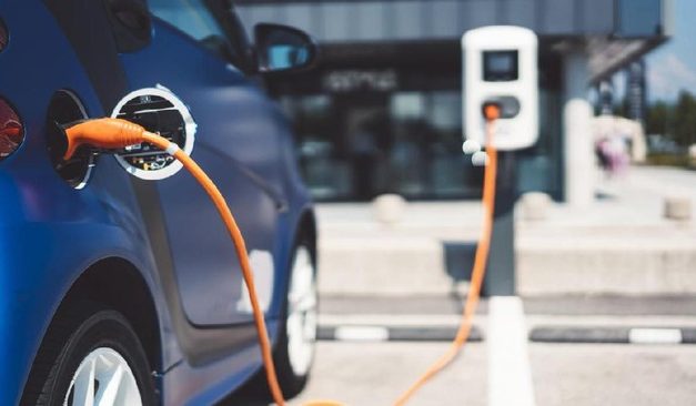 SUV Bertenaga Listrik Hingga MPV Hybrid Untuk Keluarga Kamu