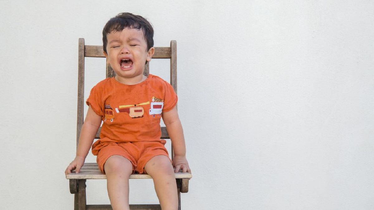 Anak Tantrum Di Mal? Ini Trik Kilat Menenangkannya