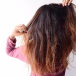Tips Untuk Memperbaiki Rambutmu Yang Kering Dan Rusak
