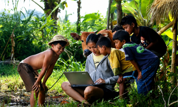 Indonesia Targetkan Semua Desa Terhubung Internet Tahun 2029